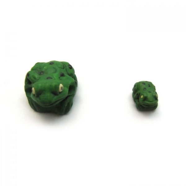 ceramic animal beads large and small - spotted frog