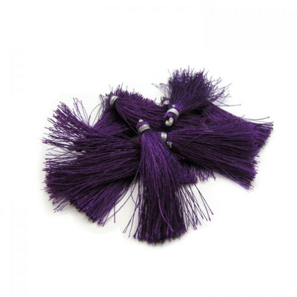 4.5cm silk tassel with silver loop - amethyst