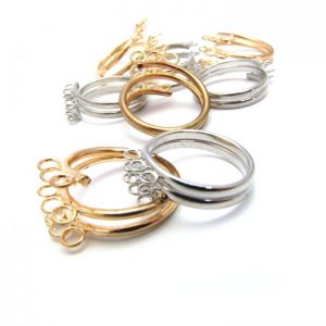 Plated metal ring base 9 loop