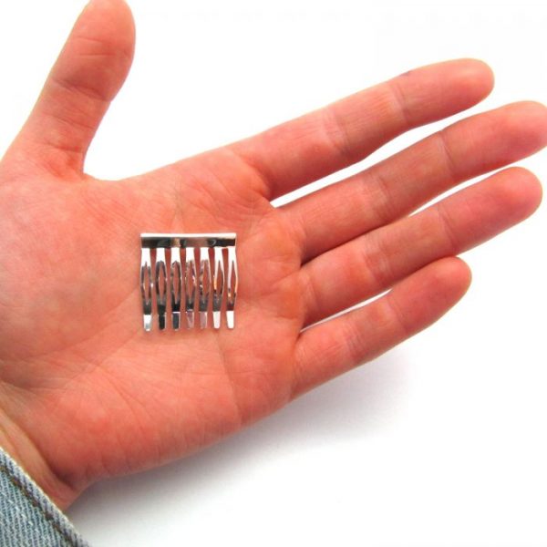 metal hair comb - 7 tooth - silver to scale