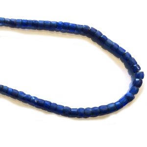 trade beads russian blues strand 1 close up