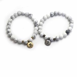 Howlite stone stretch bracelet